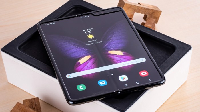 Samsung galaxy fold 1